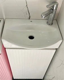 ארון 'נפטון' 30/22*42