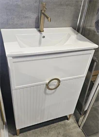 ארון 'בולוניה' 40*61