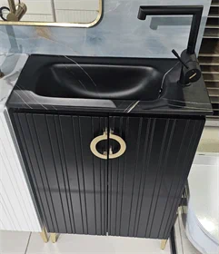 ארון 'בולוניה' 30*61