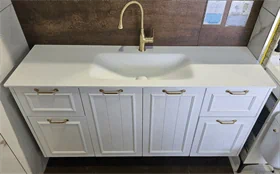 ארון 'סיציליה' 47*151