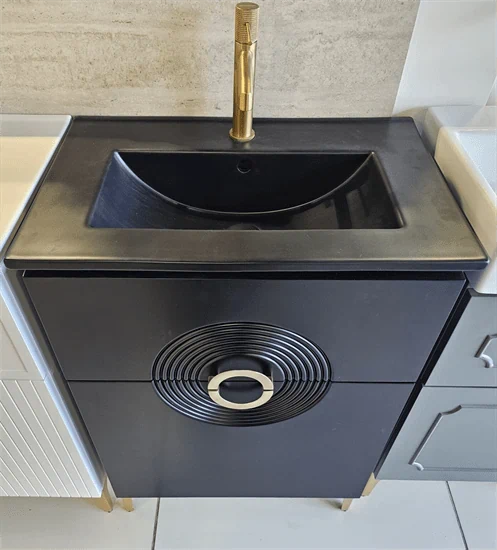 ארון 'בולוניה' 40*61