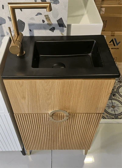 ארון 'רומא' 34*51