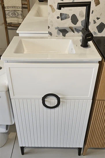 ארון 'רומא' 34*51